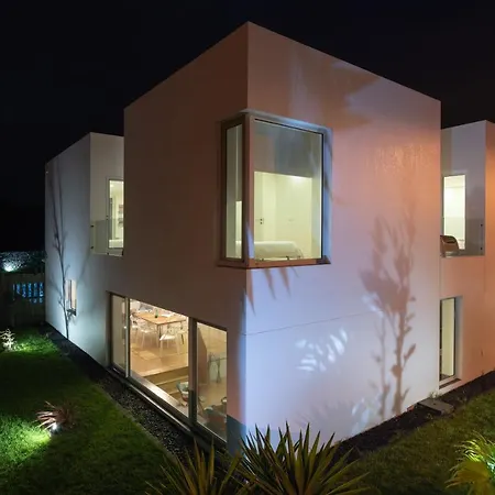 Loureiro-luxury Retreat